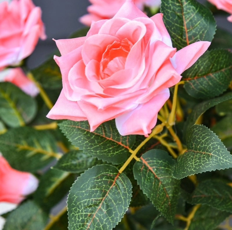 Pianta artificiale di camelia 90 cm rosa in plastica con vaso stabile