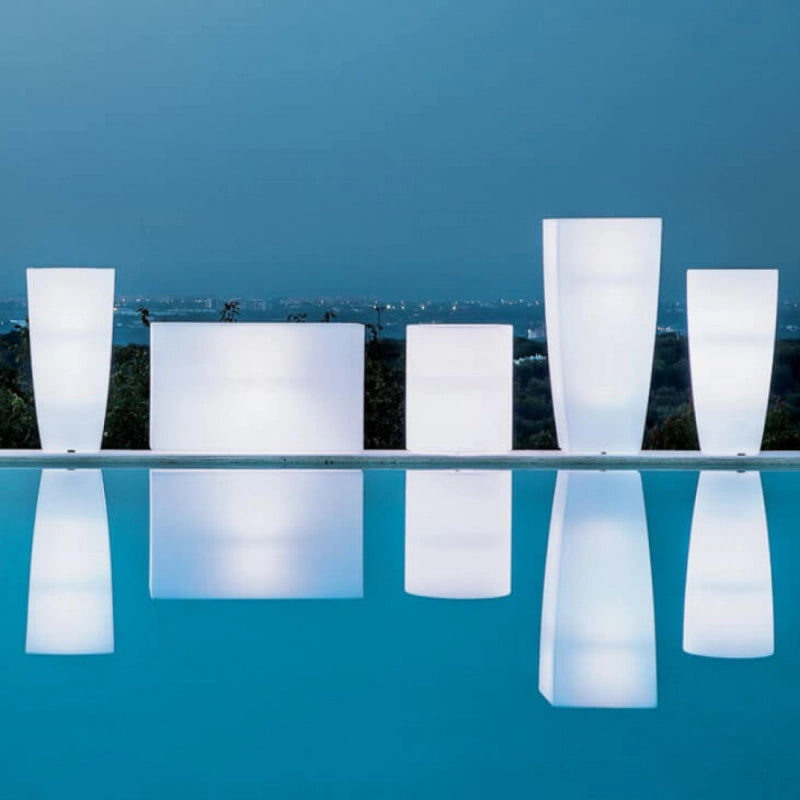 FIORIERA SCULPTOR 50 h CON LED MULTICOLOR E BATTERIA SOLARE