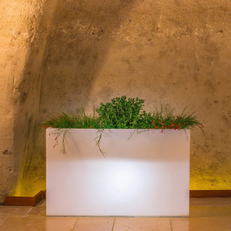 FIORIERA SCULPTOR 50 h CON LED MULTICOLOR E BATTERIA SOLARE