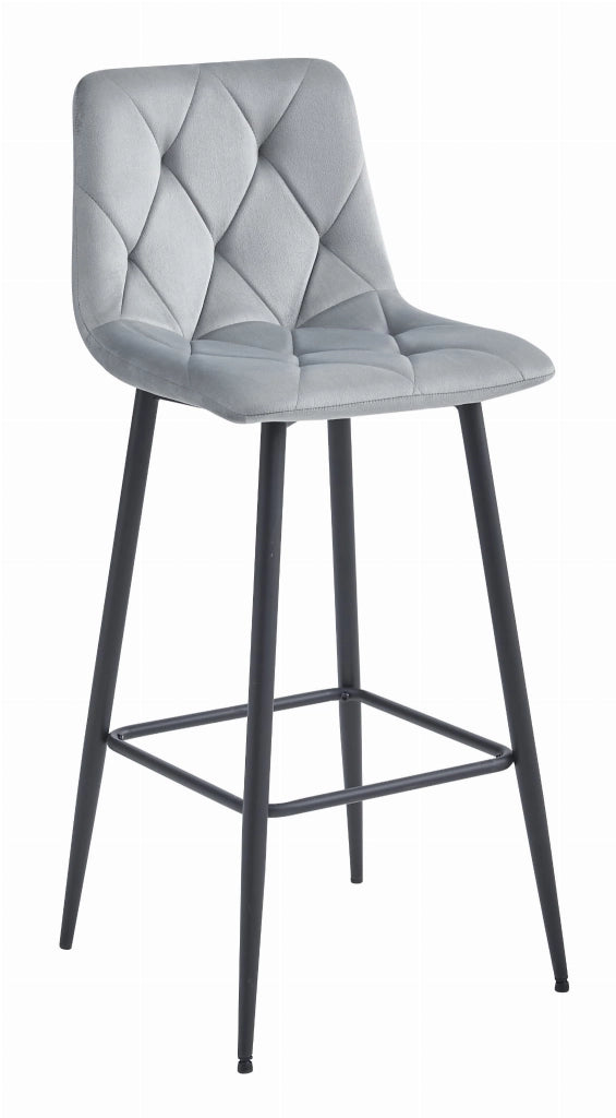 Set di 4 sgabelli da bar Valora KODA in velluto grigio argento con gambe in acciaio nero