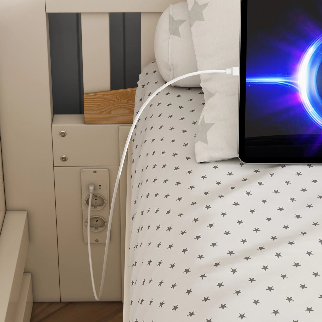 Letto a castello sfalsato 90x200 e 140x200 con contenitore; scala e USB-C; bianco e naturale