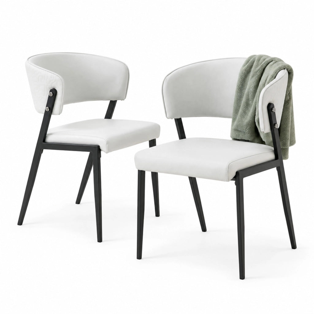Set di 2 sedie da pranzo ULEVR con seduta e schienale imbottiti, struttura in metallo e rivestimento in PU grigio chiaro