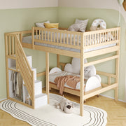 Letto a soppalco 140 × 200 cm con scala contenitore e barriera alta in legno colore naturale