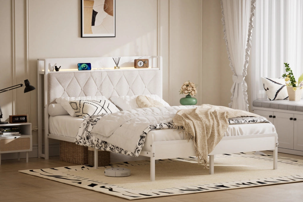 LETTO imbottito 140x190 cm bianco con testiera LED e USB