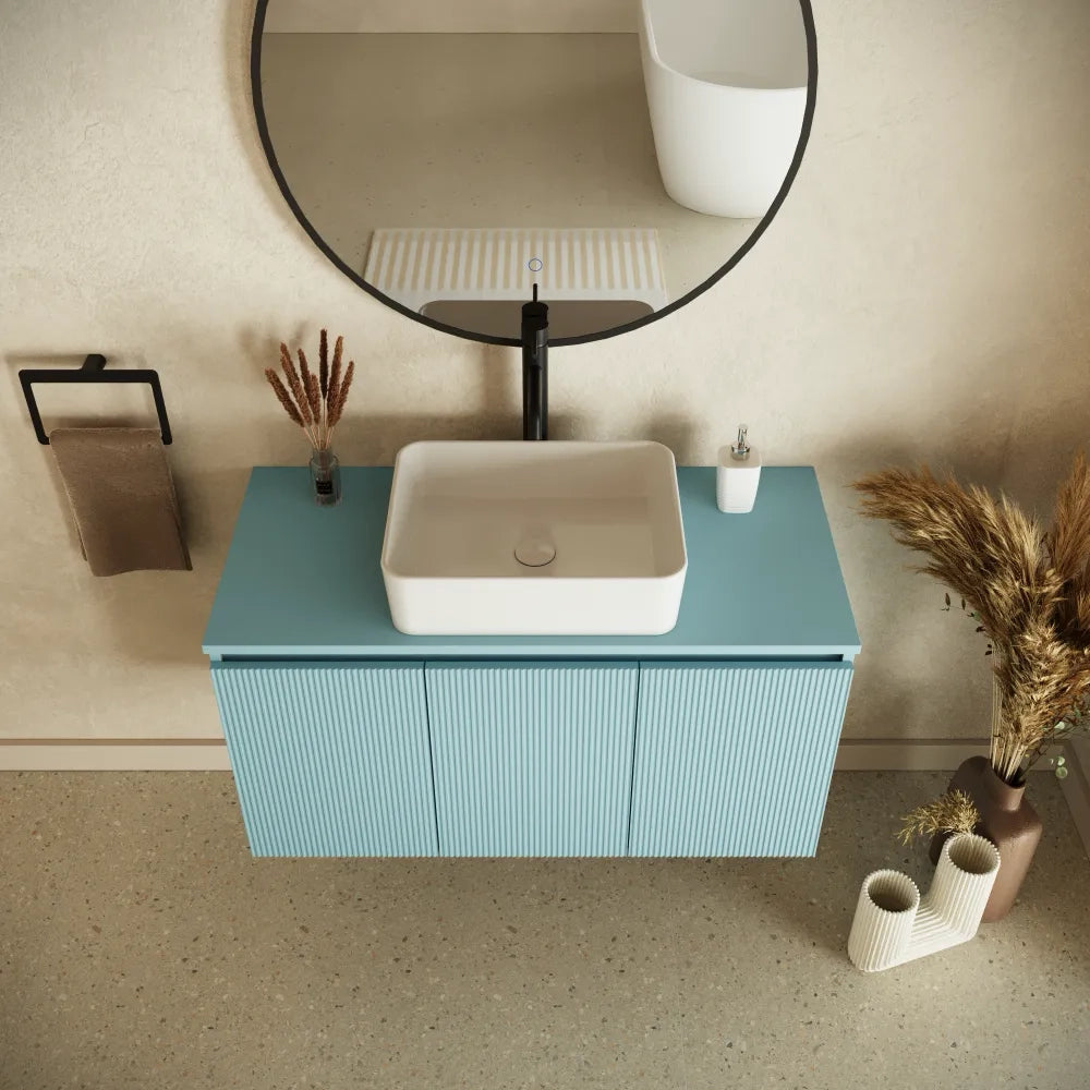 Mobile bagno sospeso 100cm carta da zucchero cannettato 3 ante con top | Pelion