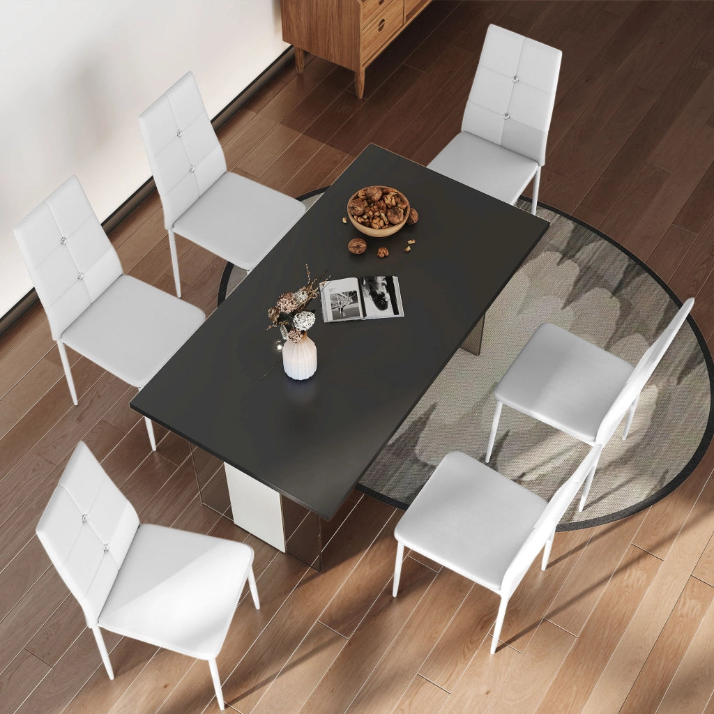 Set di 6 Sedie da Pranzo Imbottite ¨C Minimal ¨C Schienale Alto con Bottoni, Patte in Metallo, Colore Bianco