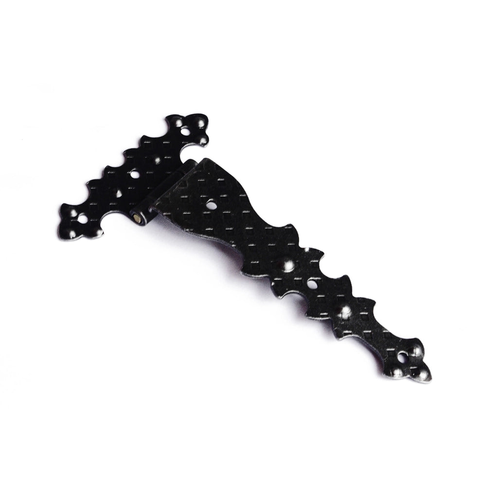 Cerniere rustiche in ferro martellato nero collo alto 68 x 124 mm.