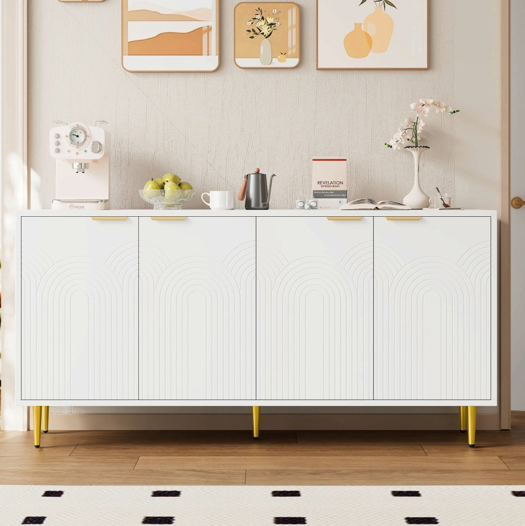 Credenza bianca con 4 ante e maniglie dorate