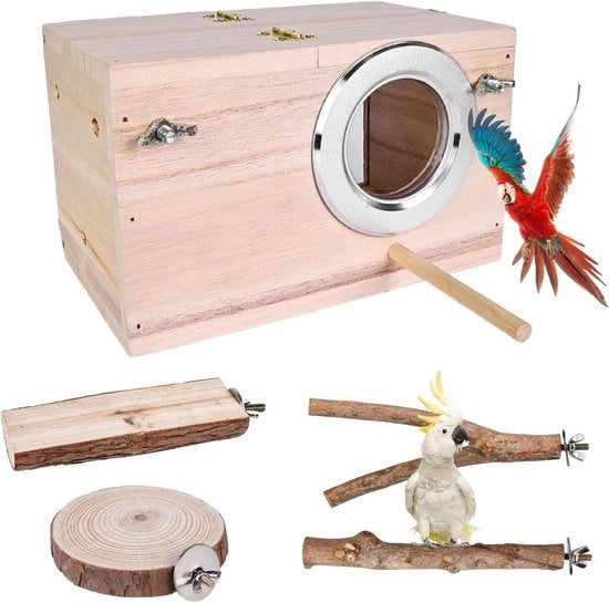 Nido per piccoli uccelli in legno con design trasparente