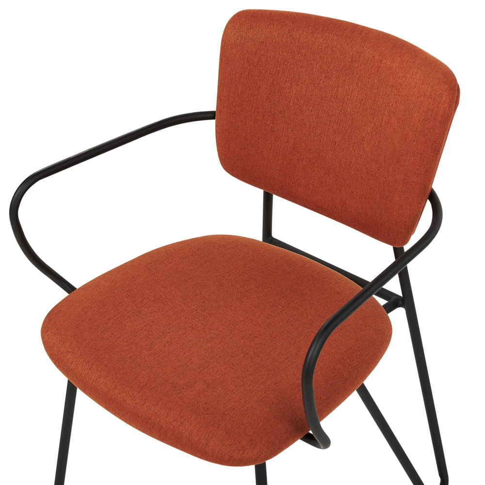Set di 2 sedie da pranzo Rivestimento in tessuto strutturale in poliestere arancione Gambe in metallo nero Schienale curvo senza braccioli Design moderno e contemporaneo