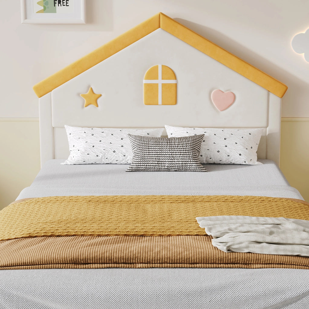 Letto per bambini 140x200 cm con struttura a casa, imbottito in velluto beige, con 4 cassetti contenitori