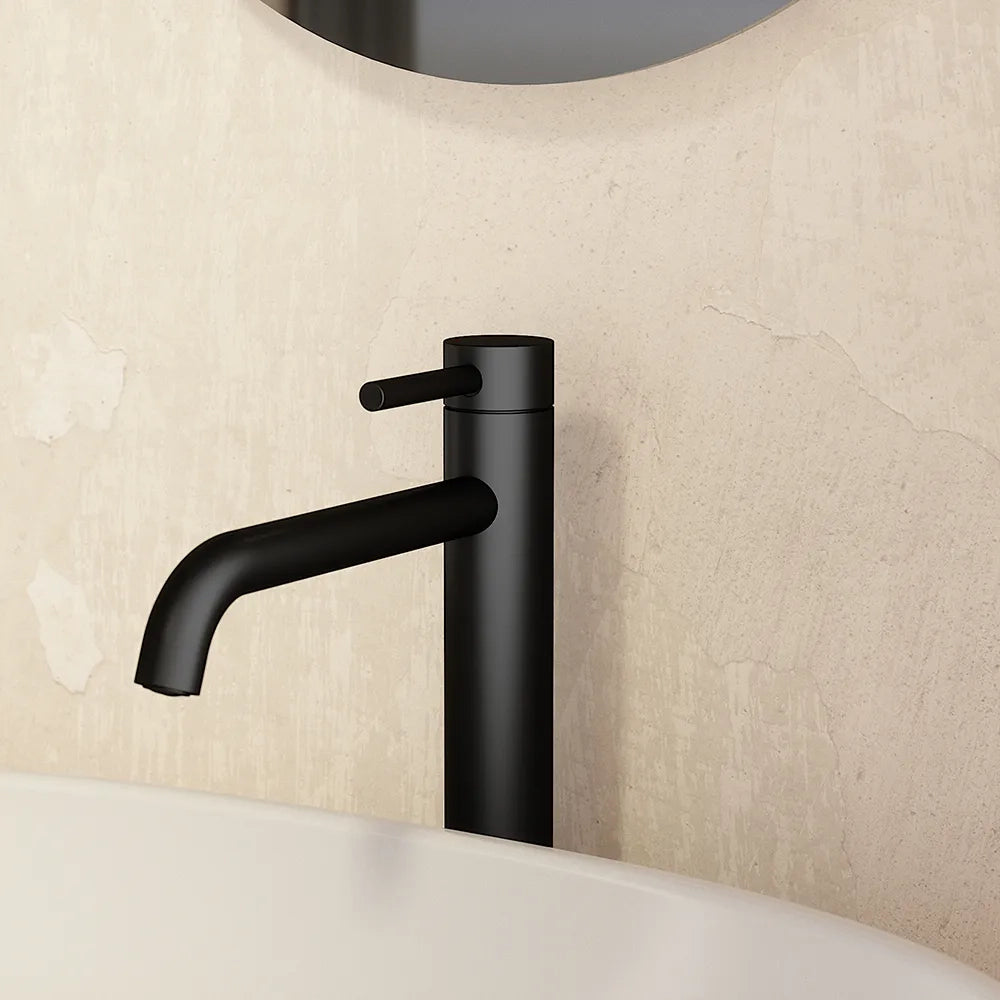 Set miscelatori: lavabo alto bidet senza scarico e incasso doccia monocomando nero opaco | Bette