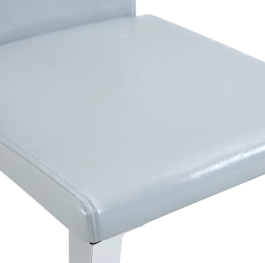 Set 4 sedie da pranzo in similpelle PU grigio chiaro con gambe in metallo argento HOMVRA