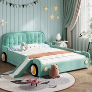 Letto per bambini a forma di auto 140 × 200 cm con scivolo e scaletta imbottito in velluto blu-verde