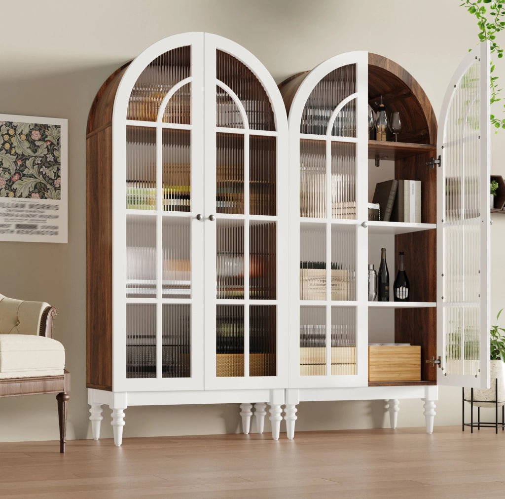 Vetrina ad arco 165 cm con ante doppie in vetro rigato, 3 ripiani, MDF e metallo, colori noce e bianco