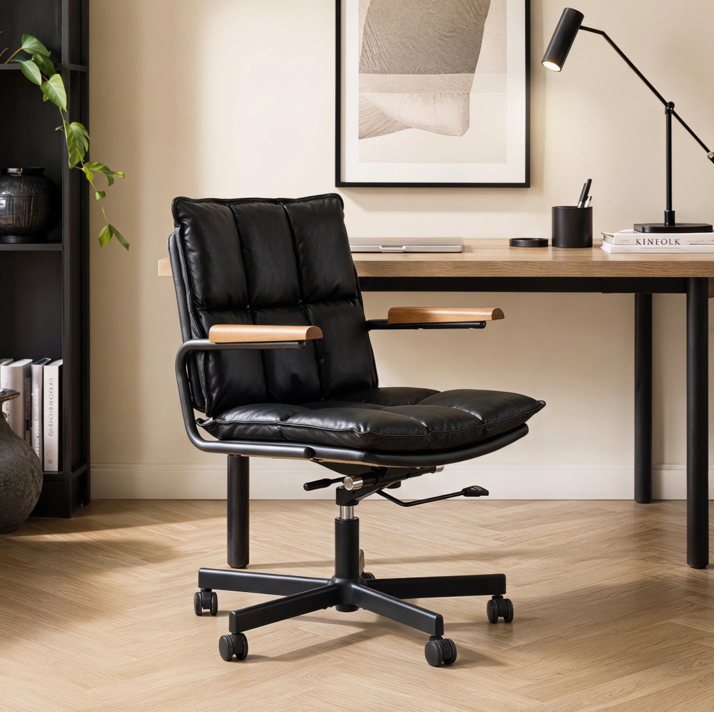 Sedia da ufficio ULEVR in pelle nera con ruote girevoli a 360¡ã, braccioli in legno e base a 5 razze