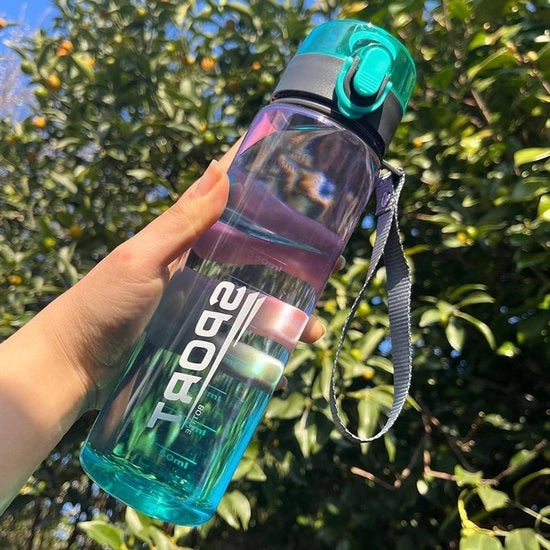 Sportdrinkfles 560 ml lekvrij per Sport e Outdoor - Paars, ideale acqua flessa per scuola e palestra.