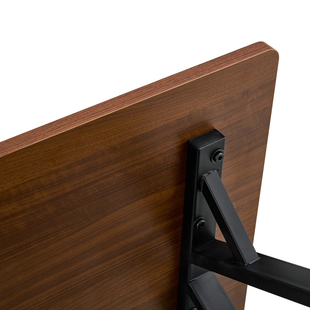 Tavolino basso fisso con ripiano inferiore in MDF effetto noce e struttura metallica nera 110 × 57 × 44.5 cm