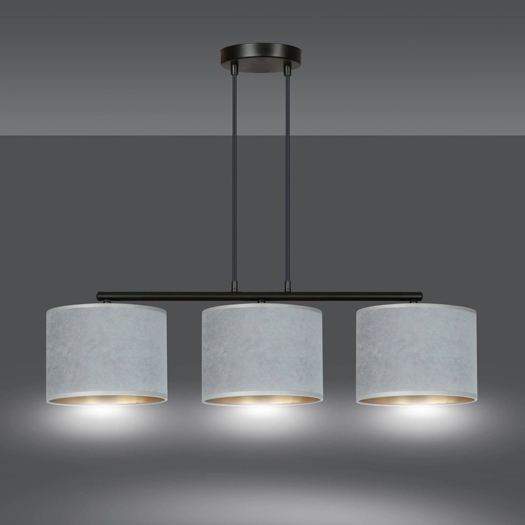 Lampadario 3 Luci Vinayaka In Acciaio Nero E Paralumi In Tessuto Grigio