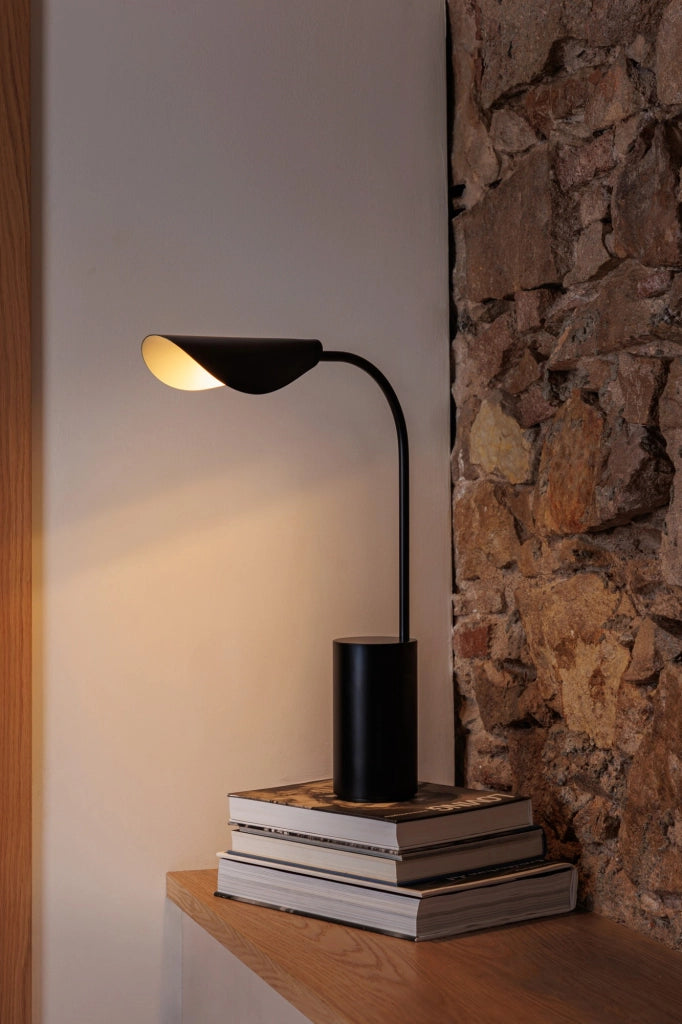 LIGGERA, Lampada da Tavolo, Faro Barcelona