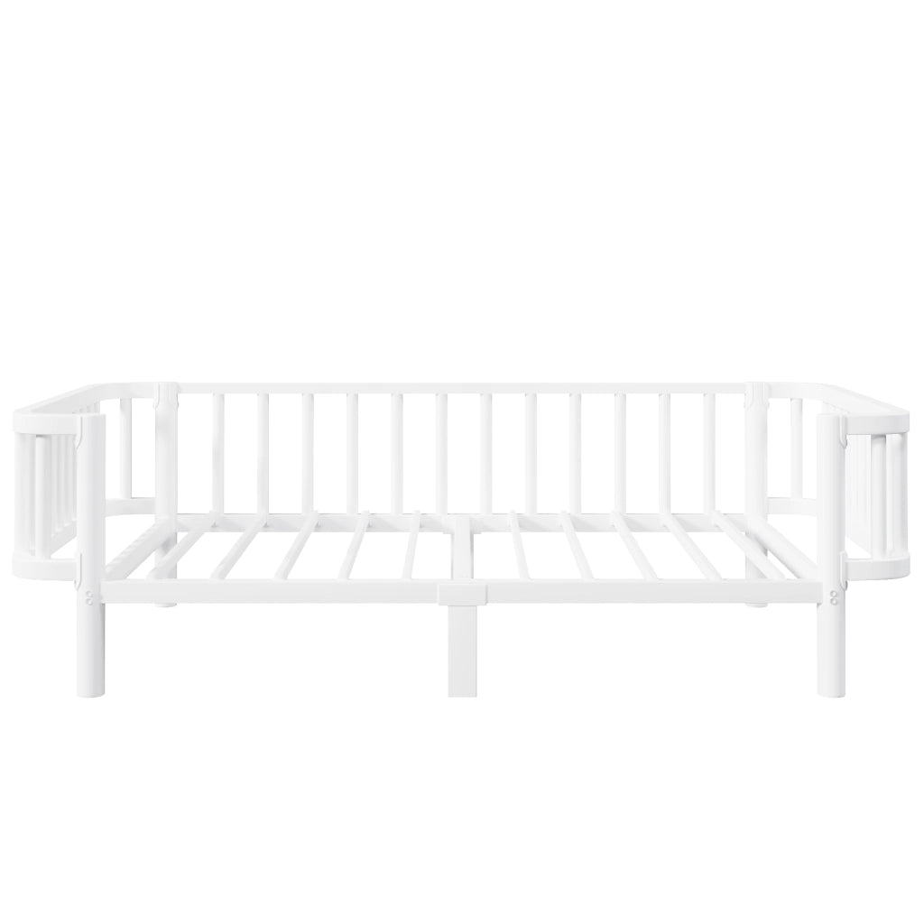 Letto singolo 90 × 200 cm in metallo bianco con rete a doghe in acciaio; utilizzabile anche come divano
