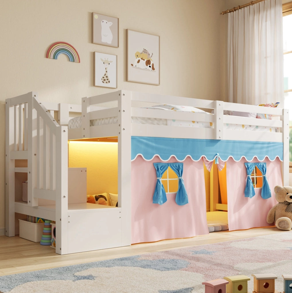 Letto semi-alto 90x200 cm bianco in pino e MDF con tenda oscurante; LED e mobile scala HOMVRA