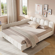 Letto per bambini in velluto beige con testiera inclinata; braccioli riposizionabili e tasche integrate