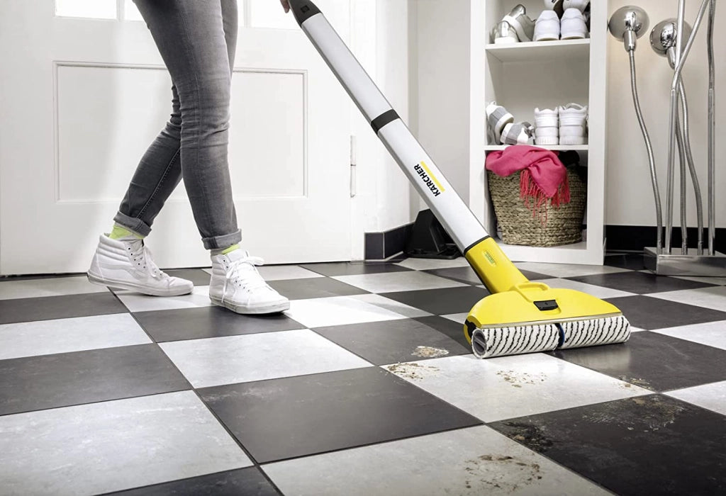 LAVASCIUGA PAVIMENTI KARCHER CORDLESS EWM 2  30,5 x 22,6 x 122 cm 2,4 Kg