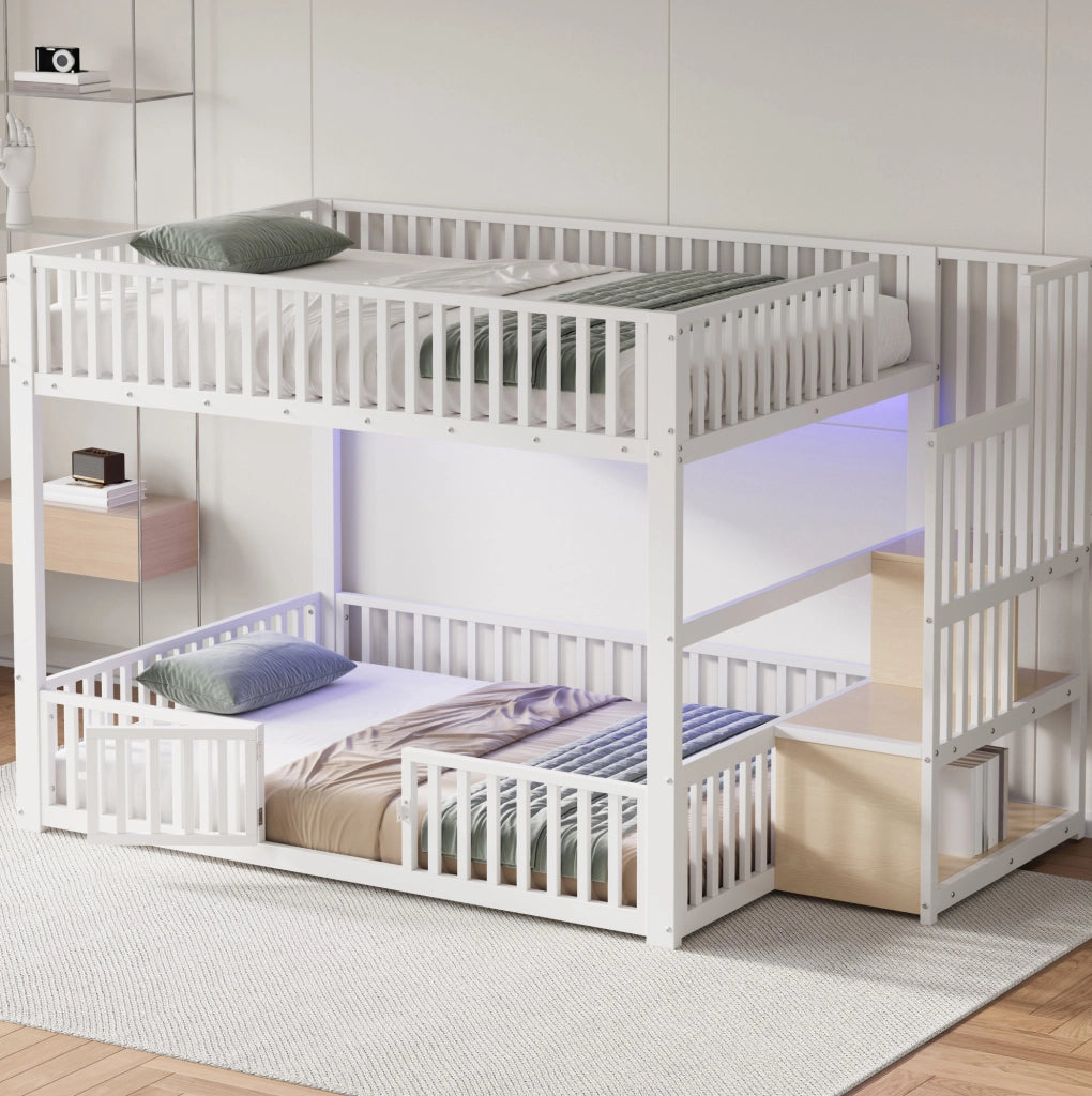 Letto a castello 140x200 con scala contenitore e illuminazione LED, colore bianco