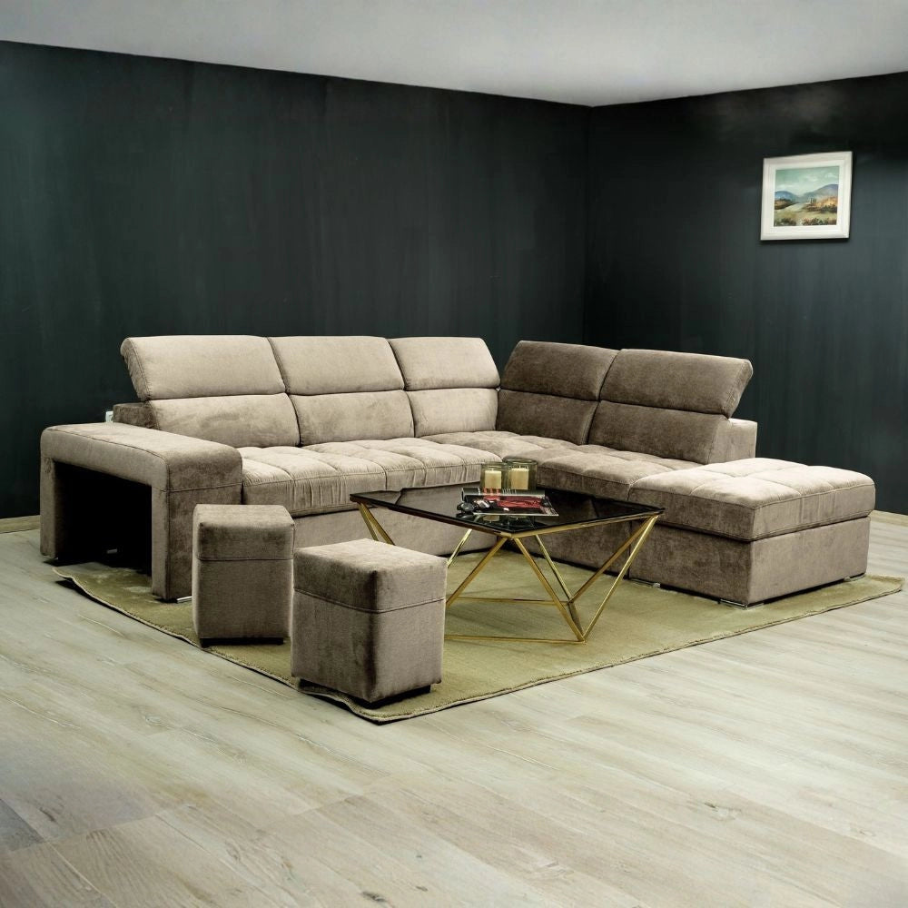 Divano angolare reversibile Positano cappuccino con poggiatesta regolabili, pouf e funzione letto