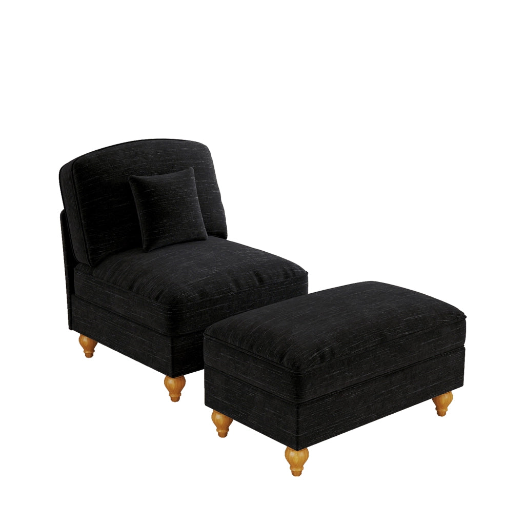 Poltrona lounge con poggiapiedi mobile in ciniglia nera; gonna con volant rimovibile e gambe a fuso