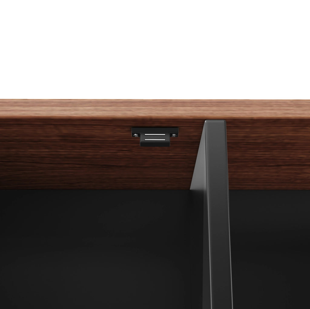 Credenza cucina 115x40x174,7 cm con luci LED, ante scorrevoli e ripiani regolabili in MDF