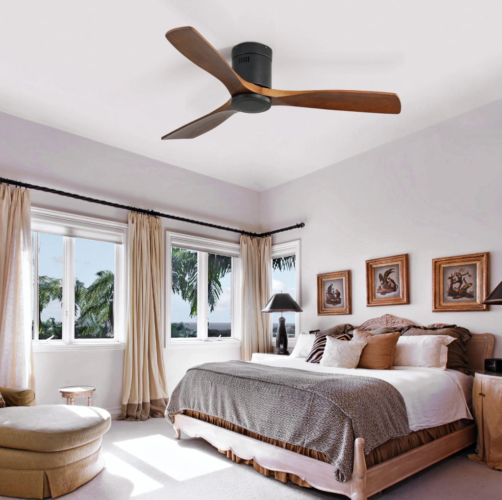 Ventilatore da soffitto 52 pollici con 3 pale in legno di noce, motore DC silenzioso reversibile e telecomando, senza luce