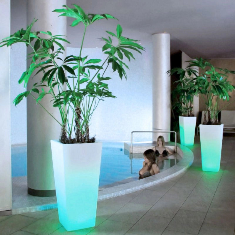 Vaso Luminoso da Giardino a LED 38x38x80 cm in Resina 5W Cedar Multicolore