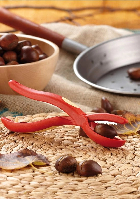 Noccioline, castagne, plastica/ferro, rosso