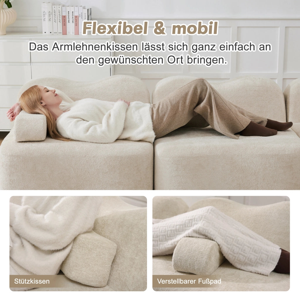 Divano modulare 2 posti con 2 pouf, configurazione flessibile e braccioli mobili in velluto beige