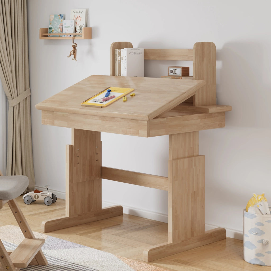 Scrivania per bambini regolabile in altezza con piano inclinabile e leggio in legno naturale dai 6 anni 80 × 60 cm