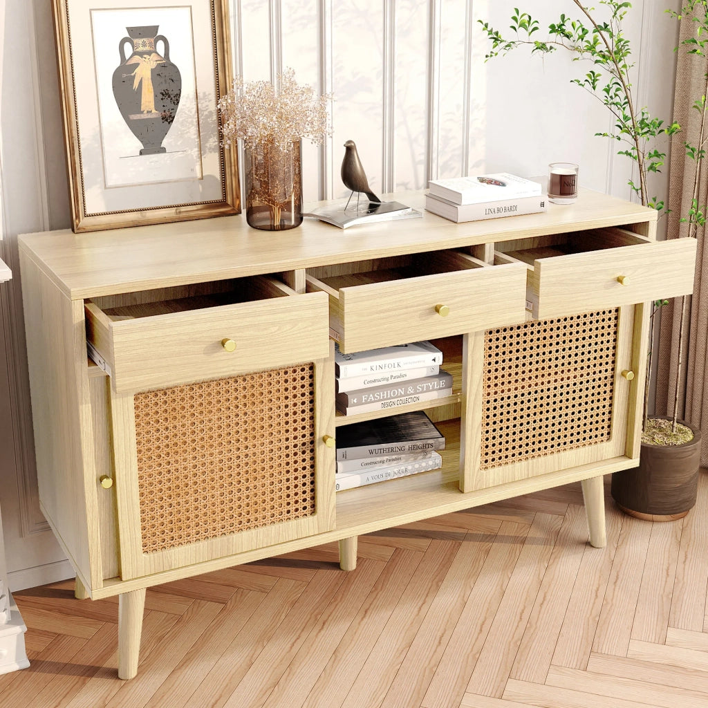 Sideboard con 3 cassetti e 3 ante scorrevoli, intreccio di rattan, gambe in legno massello, maniglie in metallo dorato, ripiani regolabili, rovere, 120x40x78 cm