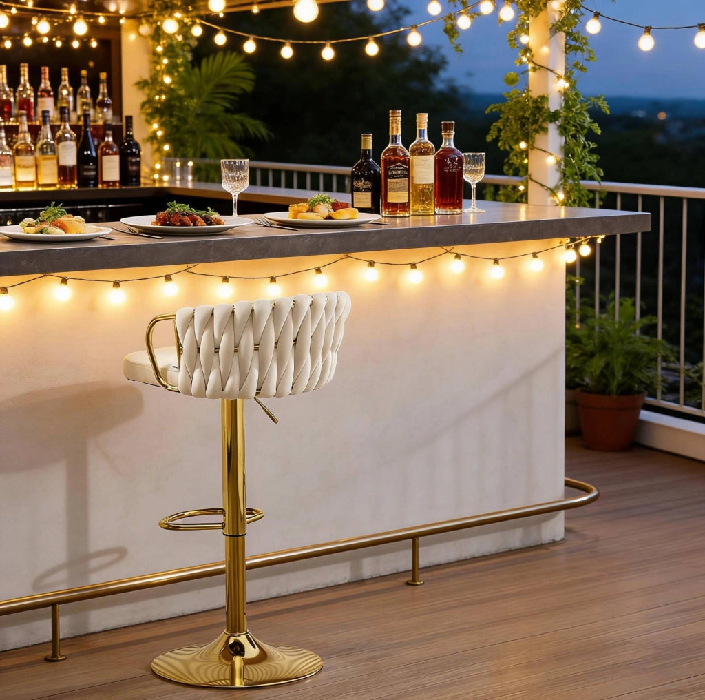 Sgabello da Bar Regolabile in Altezza con Rivestimento in Velluto Cremoso, Design Ergonomico e Base Metallica