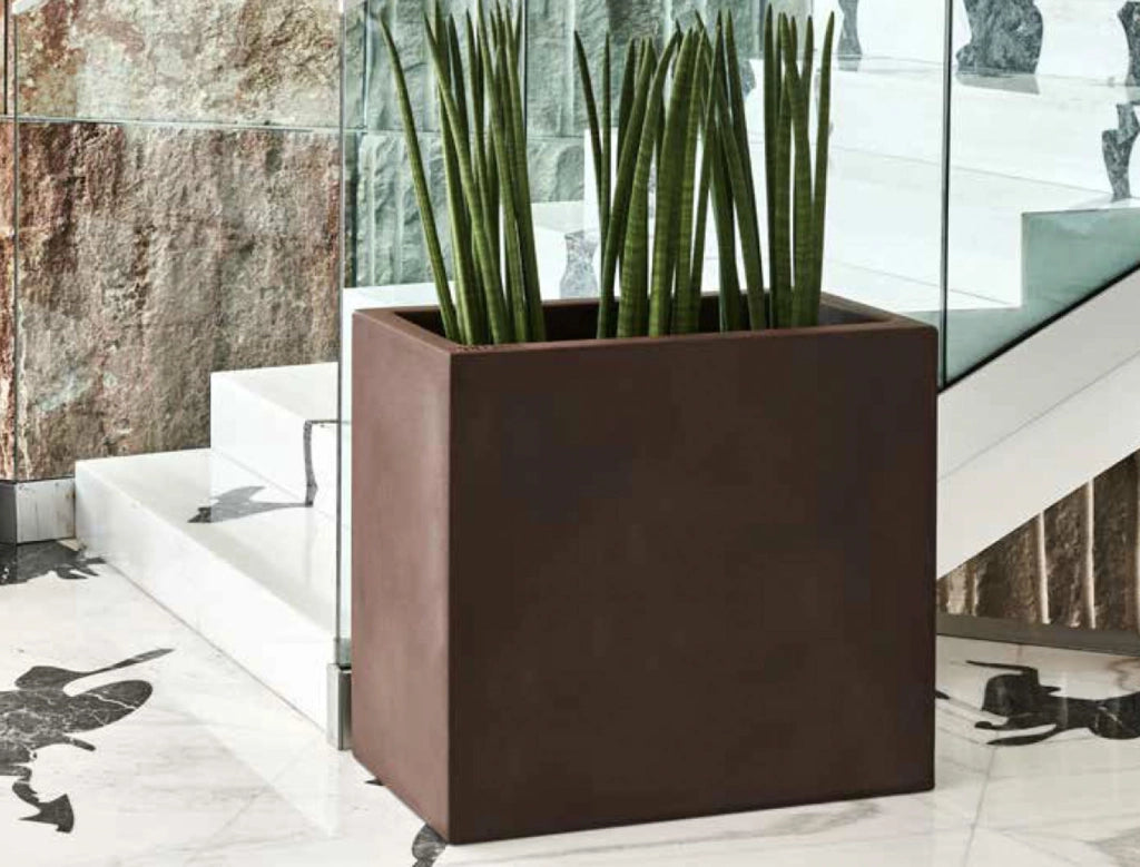 Vaso Schio Tower Colore: Burgundy, Materiale: Polietilene
