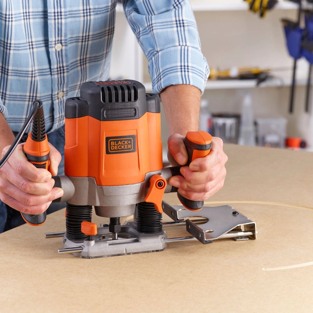 Elettrofresatrice Black+Decker KW1200E-QS 1200W – Velocità Variabile