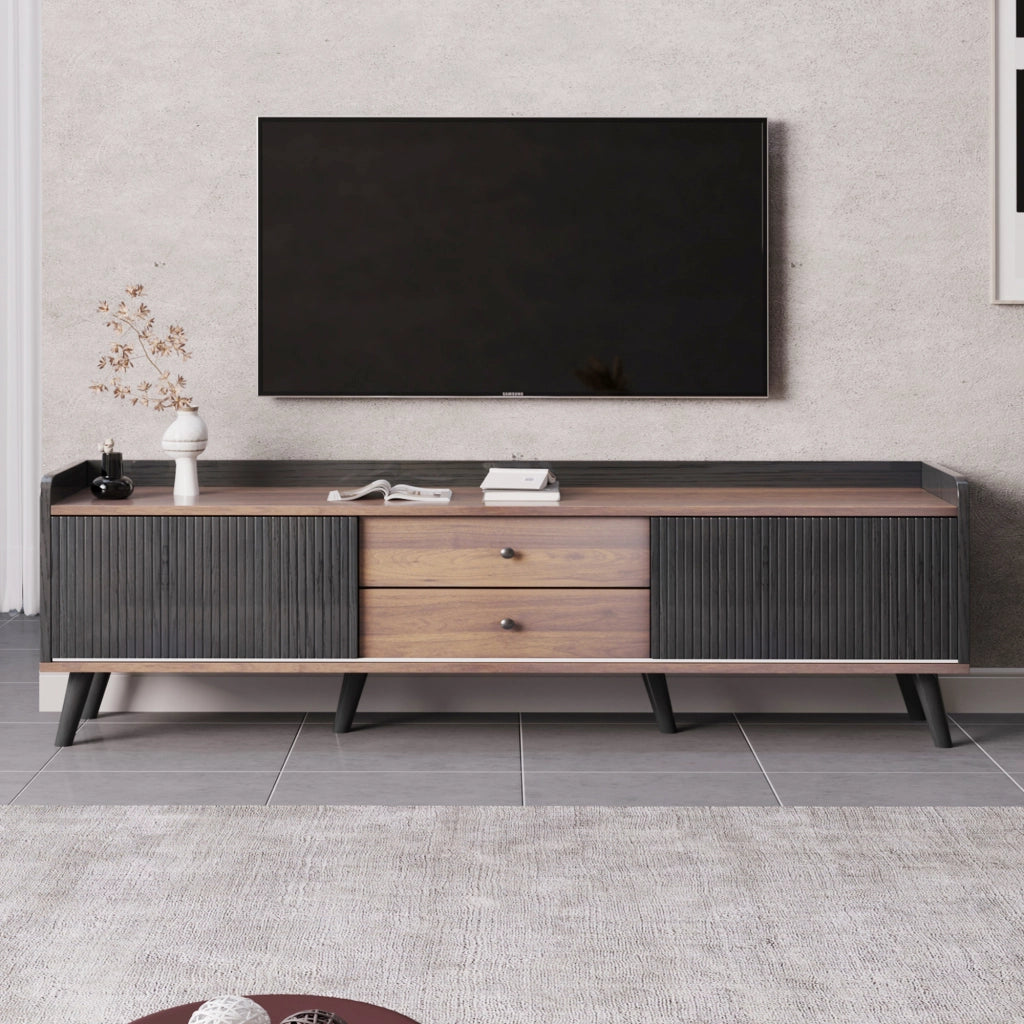 Mobile TV con due ante scorrevoli a righe e due cassetti in pannello truciolare nero e legno 160 × 40 × 58 cm