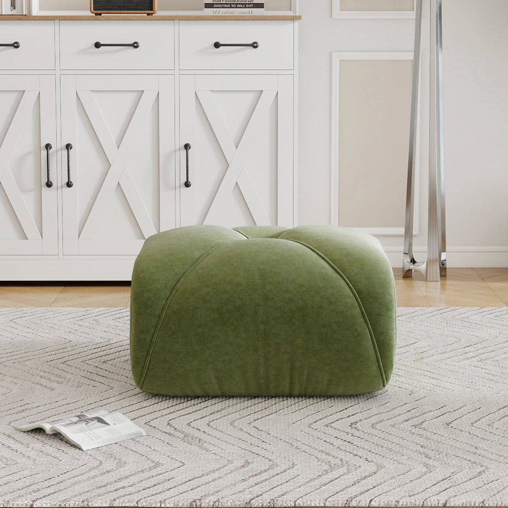 Divano modulare in chenille verde con design ergonomico e seduta profonda