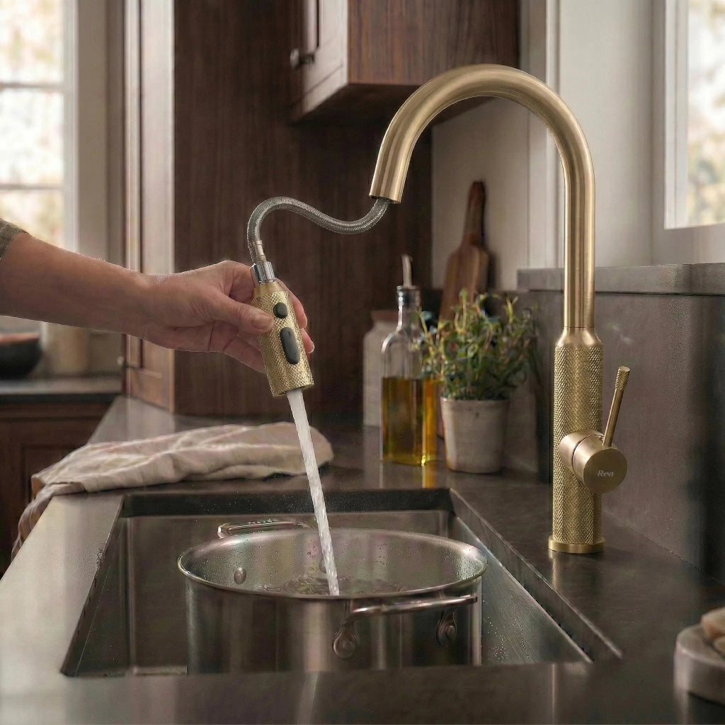 Rubinetto Da Cucina Rea Master Brush Gold