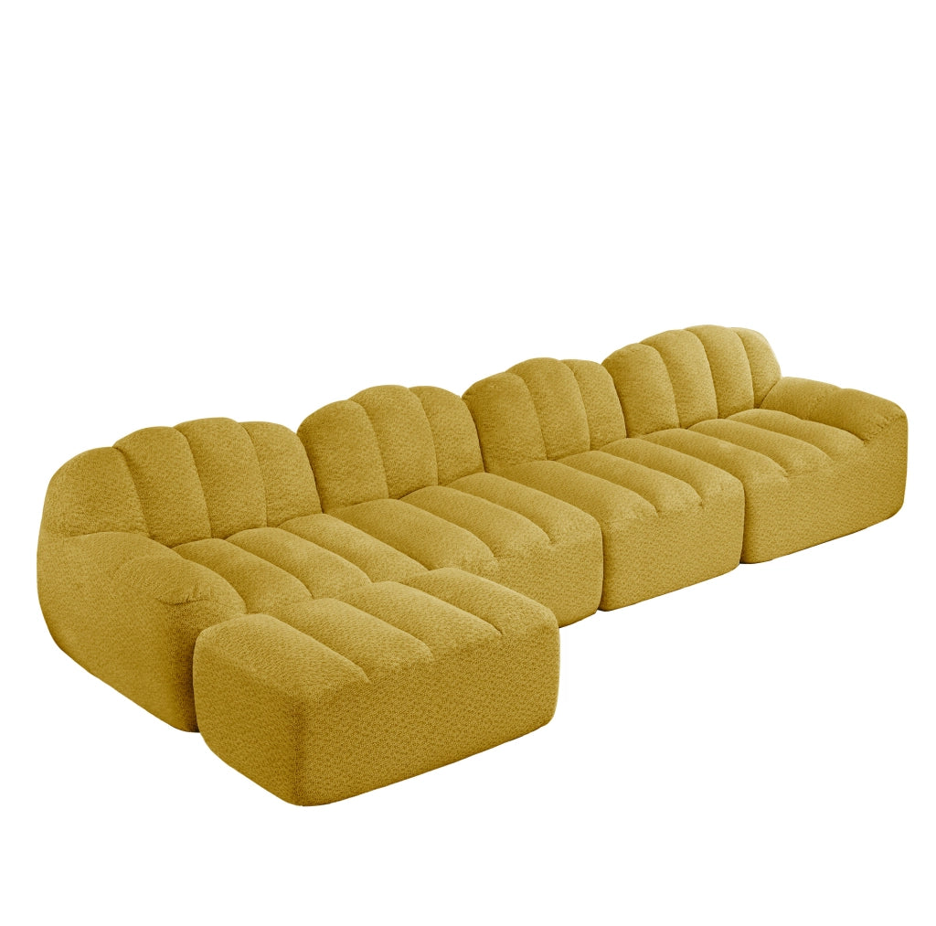 Divano modulare 4 posti con pouf, schiuma ad alta densità 32D, tessuto morbido giallo, design ergonomico per soggiorno