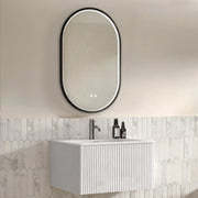 Set mobili bagno sospeso con specchio LED e lavabo integrato in MDF bianco