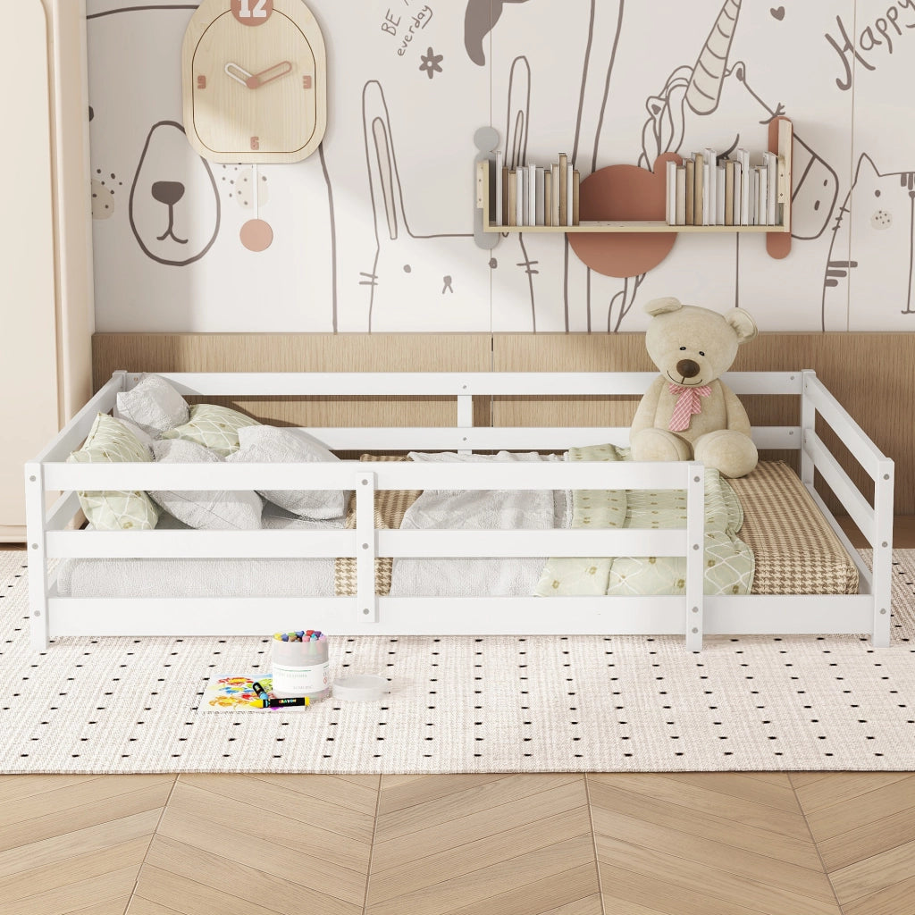 Letto singolo 140 × 200 cm con rete a doghe inclusa struttura bassa con barriera su 4 lati in legno bianco