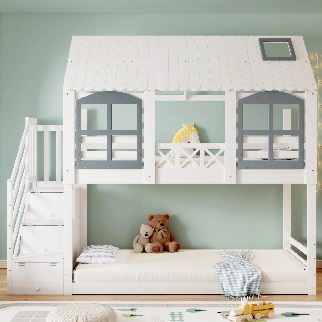 Letto a castello per bambini 90x200 cm in pino e MDF; a casetta con tetto; finestre e scala contenitore; bianco e grigio