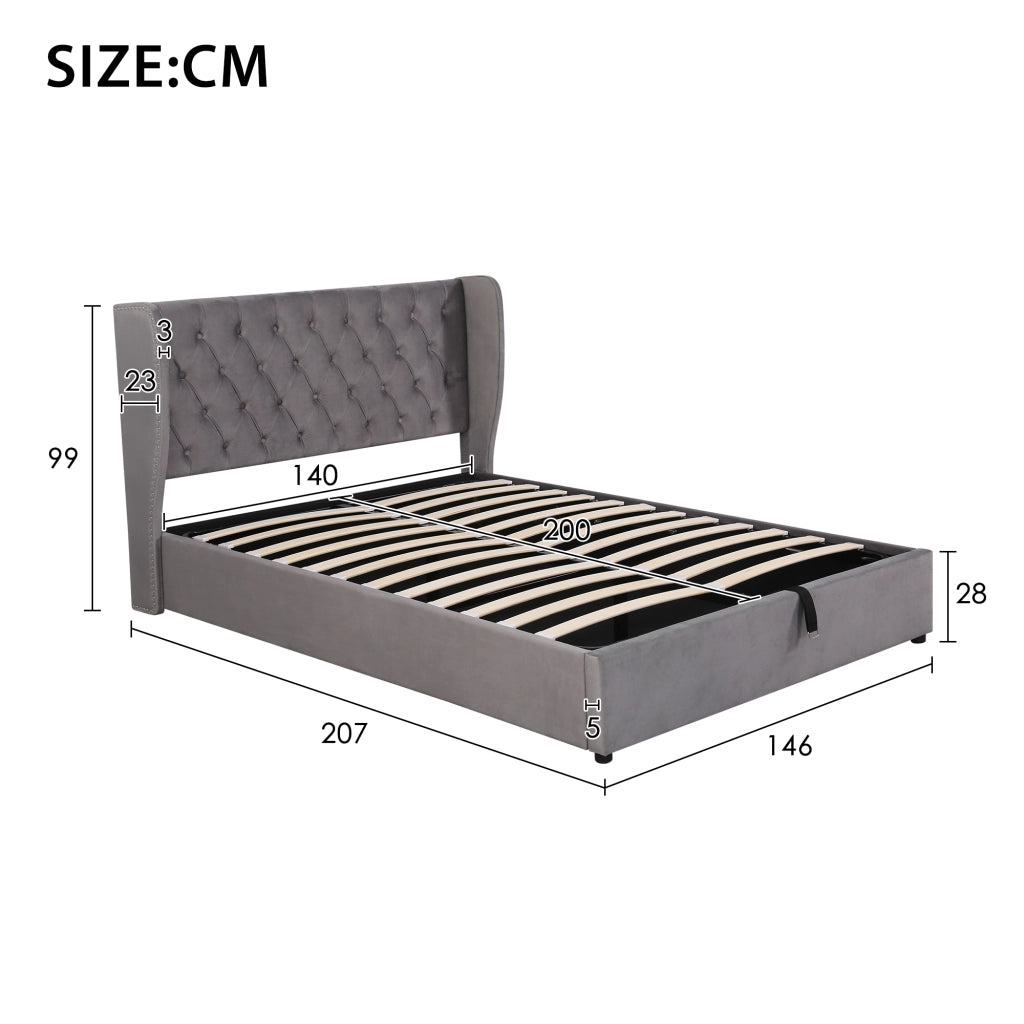 Letto imbottito 140 × 200 cm con contenitore idraulico testiera Chesterfield in velluto grigio con rete a doghe