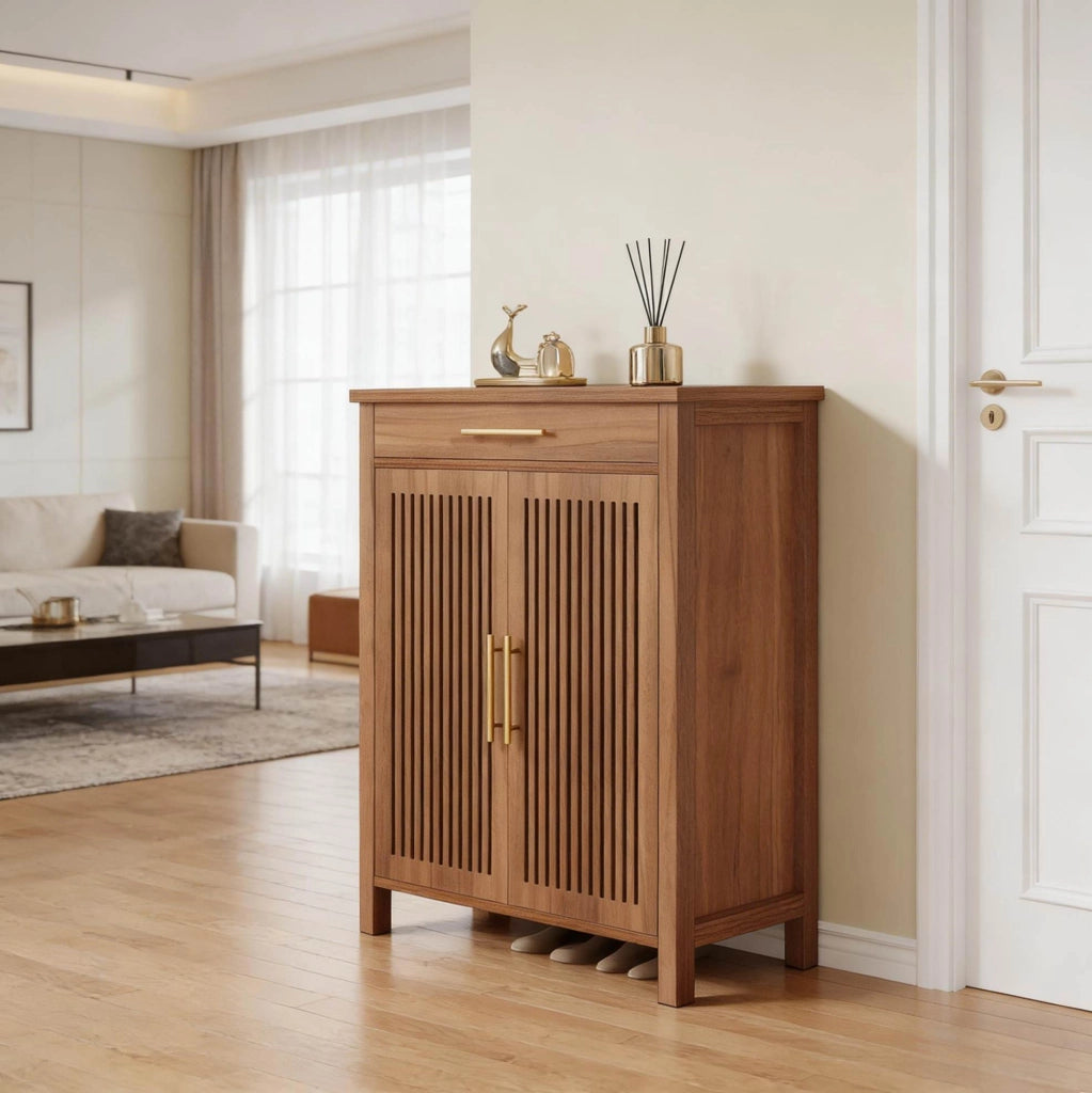 Scarpiera freestanding a 5 ripiani con ante a lamelle marrone